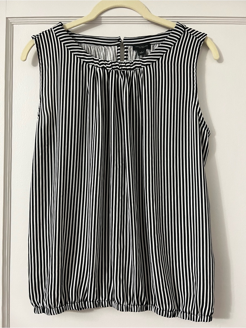 Ann Taylor Black and White Vertical Stripe Sleeveless Blouse